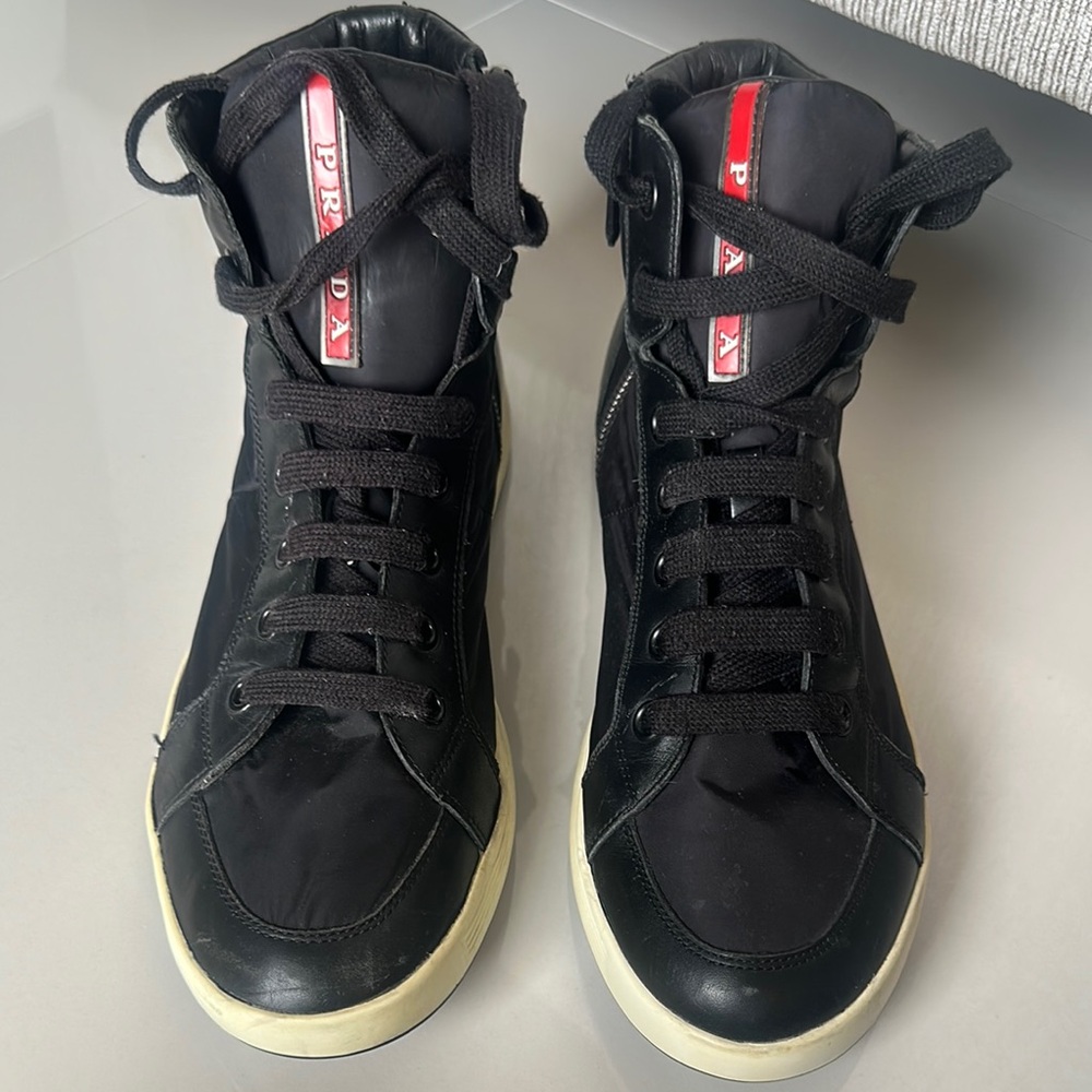 Prada Black High-Top Sneakers Sleek Design